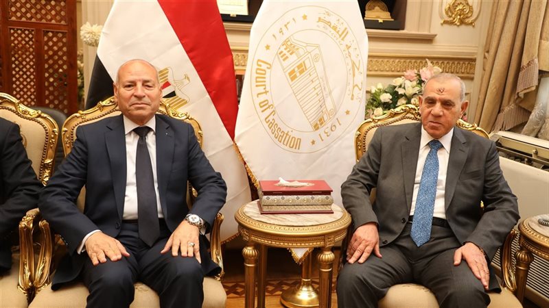 محافظ القاهرة ورئيس