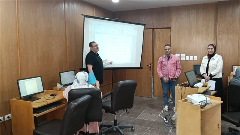 جانب من فاعليات البرنامج،