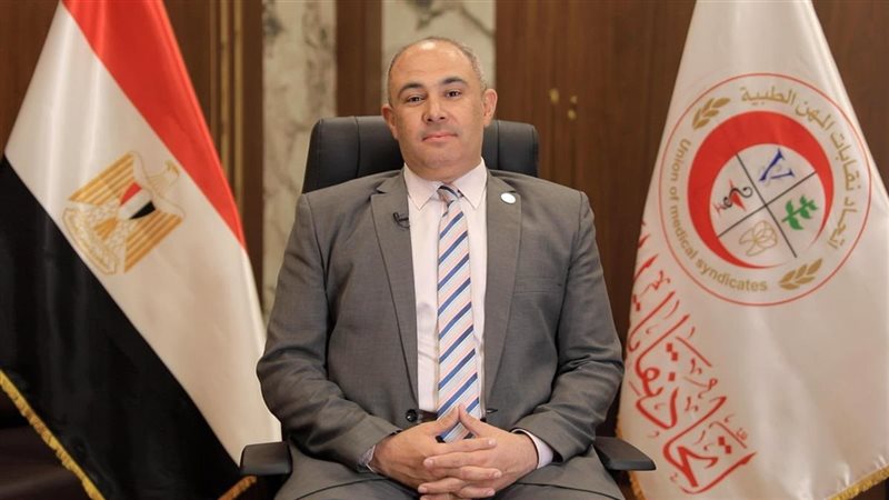 الدكتور الحسيني عوض،