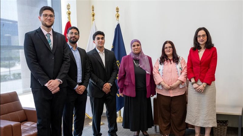 طلاب جامعة مصر للمعلوماتية