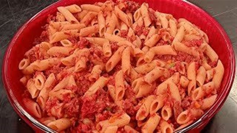 مكرونة إلهام شاهين،