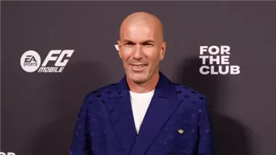 موعد الإعلان عن تعيين زين الدين زيدان مدربا لمنتخب فرنسا 