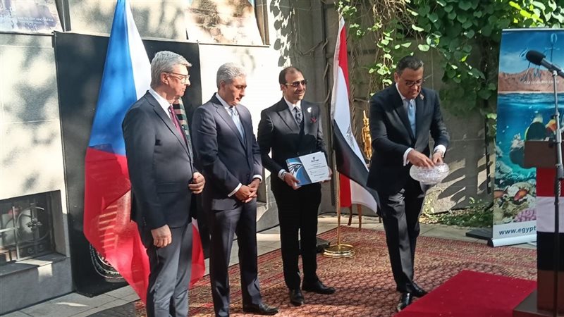 شريف فتحي وزير السياحة