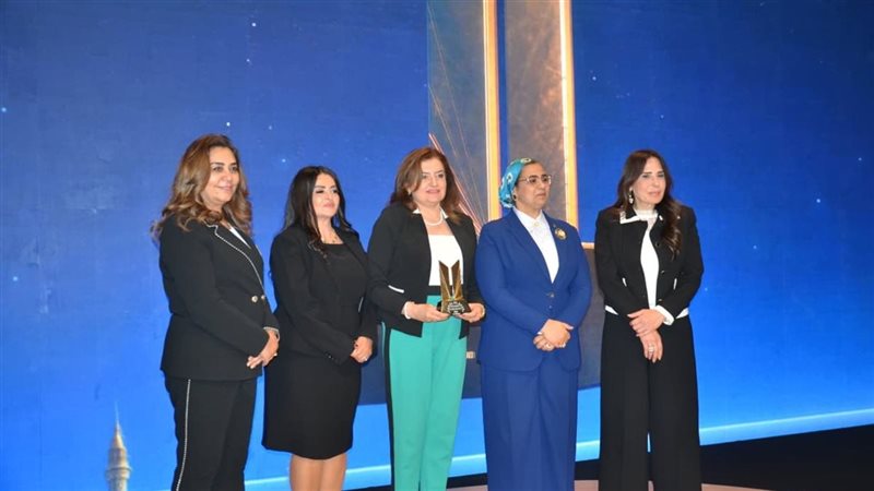 تكريم د. هالة المنوفي،