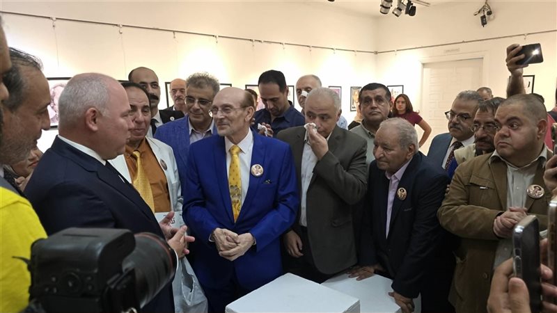 جانب من الافتتاح،