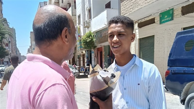 طلاب الثانوية العامة
