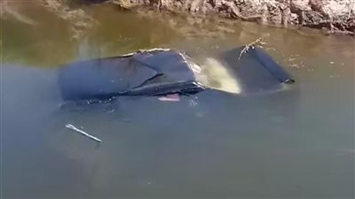 رحلة انتهت بفاجعة، مصرع أم وابنتيها وإصابة قائد السيارة في حادث بقنا