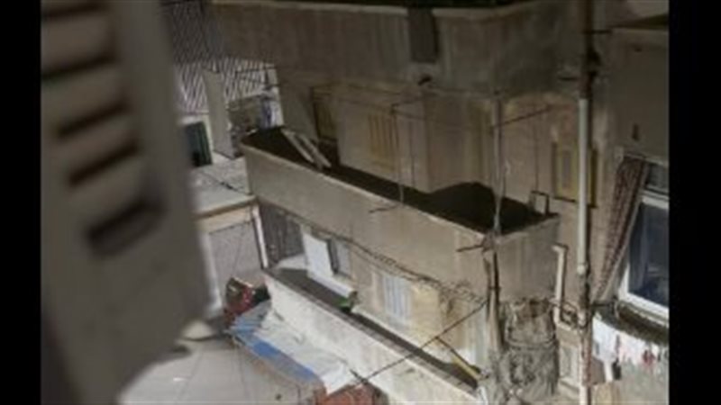 خلاف أسفل عقار يتحول