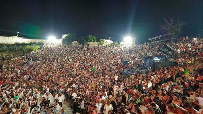 على مدد الشوف، حضور جماهيري استثنائي لحفل الشاب خالد بمهرجان قرطاج (فيديو)