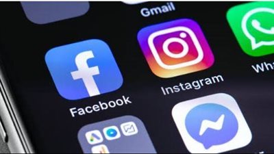 العطل أصبح عالميا.. ملايين المستخدمين لفيسبوك وانستجرام يواجهون رسالة 