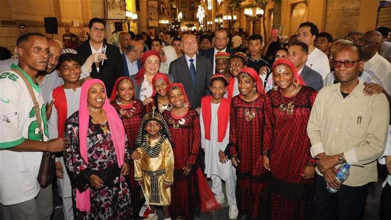  محافظ القاهرة يشهد