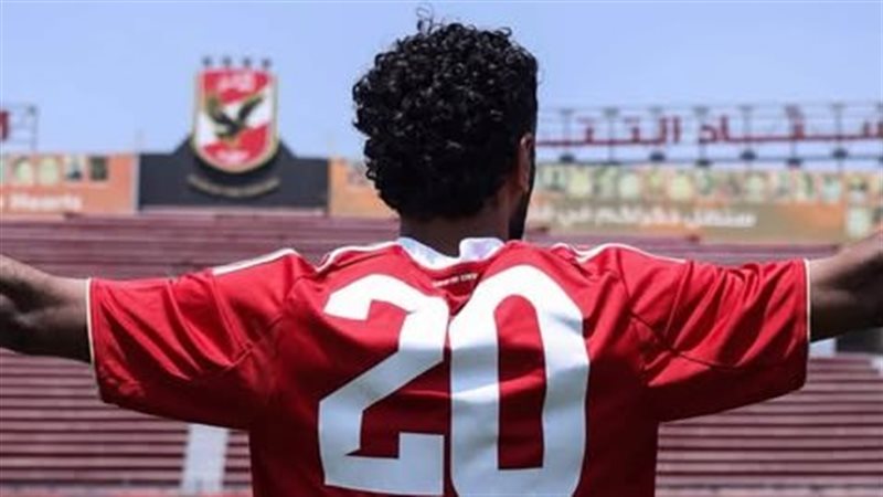 حسين الشحات، فيتو