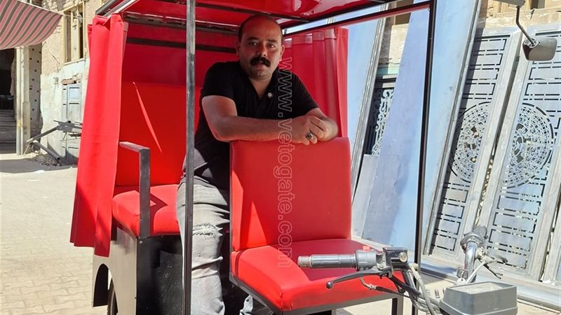 طارق أول صانع توكتوك