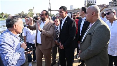 وزير الشباب والرياضة يتفقد أعمال تطوير نادي الصحفيين (صور)