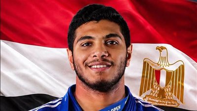 فوز هادي حسين الطالب بجامعة القاهرة بالميدالية الفضية ببطولة أوروبا المفتوحة للجودو