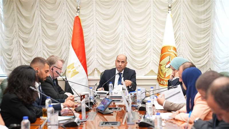حسن رداد وزير العمل