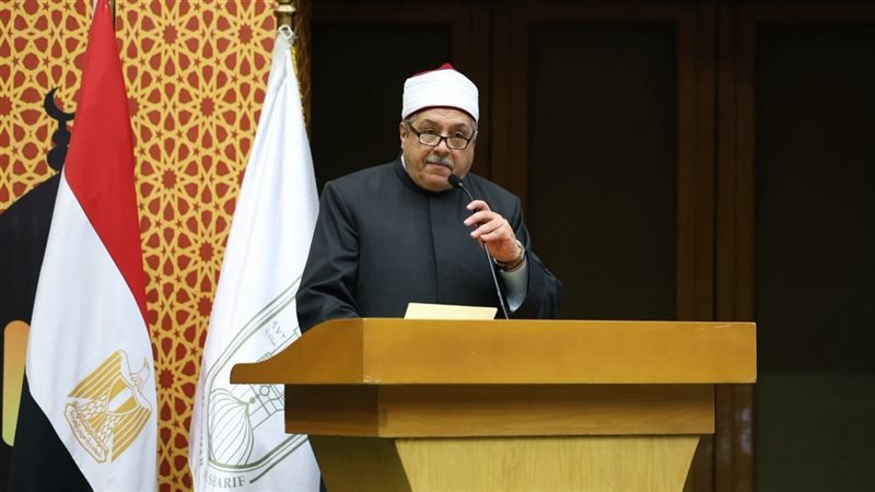 الشيخ أيمن عبد الغني