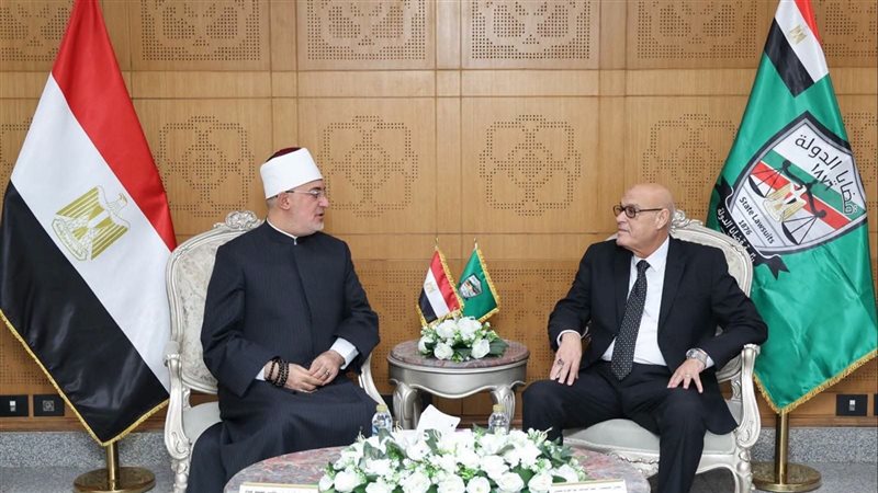 مفتي الجمهورية يزور