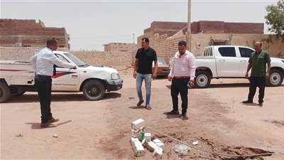 حملة مكثفة لرفع الإشغالات وقطع الوصلات غير القانونية في باريس بالوادي الجديد