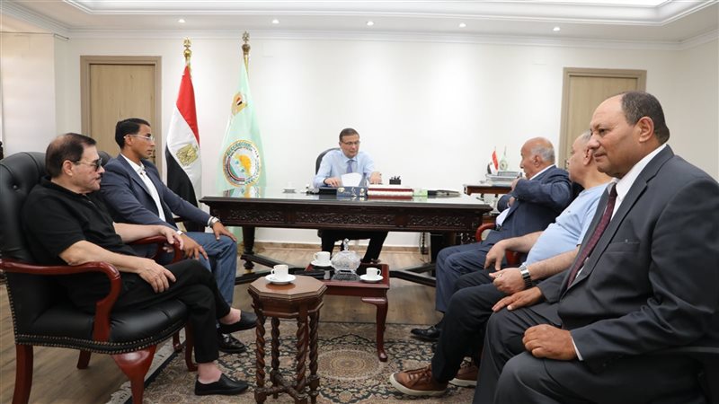 اجتماع وزير الزراعة