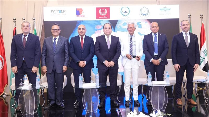 د. علاء عز خلال الفعاليات