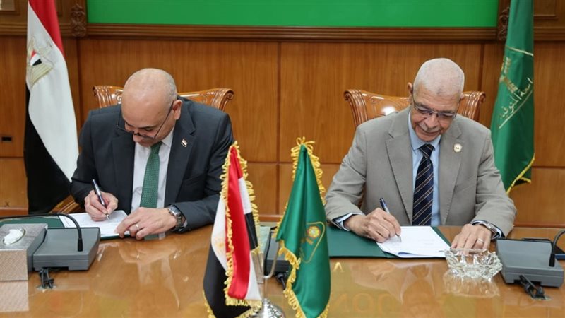 تعاون بين جامعتي