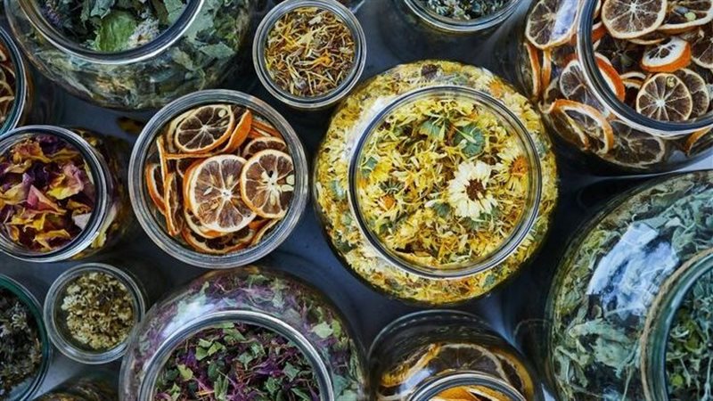 مشروبات عشبية تساعد