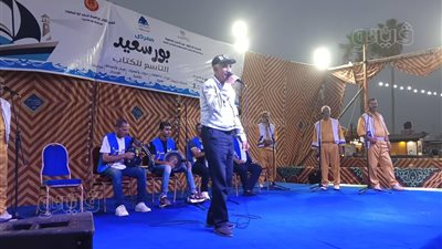 السمسمية تشعل افتتاح معرض بورسعيد للكتاب والأهالي يرددون الأغاني التراثية (فيديو وصور) 