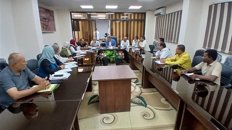 رئاسة مركز الخارجة