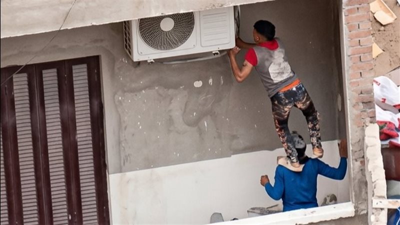 محاولة سرقة مواسير