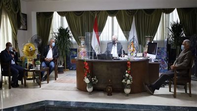 محافظ جنوب سيناء: مكافأة للعاملين المشاركين في الاستعداد لعقد المؤتمرات 