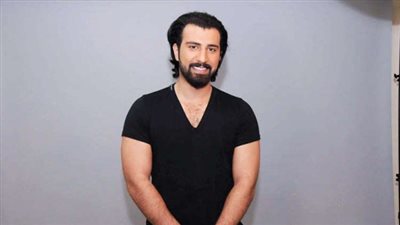 مشاري في مسلسل حب في الراديو.. أبرز المعلومات عن الفنان فؤاد علي