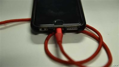 مش مرة واحدة.. خبير ينصح بهذه الطريقة لشحن الهاتف وحماية البطارية 