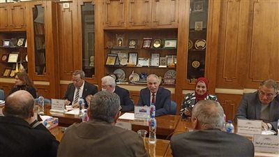 القوى العاملة تشارك في ورشة عمل للتعريف بقانون العمل الجديد بالإسكندرية