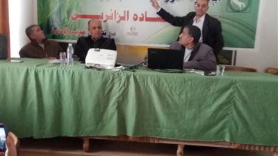 وقاية النباتات ينفذ ندوتين بالدقهلية والشرقية عن دودة الحشد الخريفية