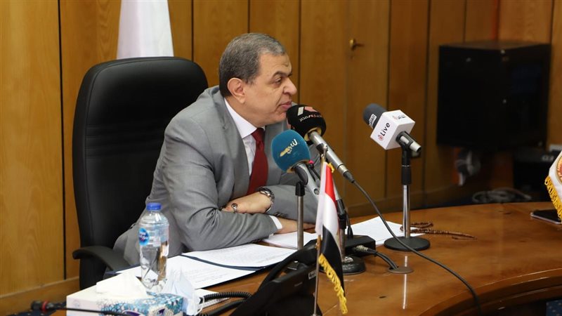 وزير القوى العاملة