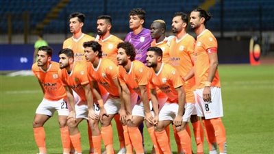 الشوط الأول.. فاركو يتقدم بثنائية نظيفة في مرمى سيراميكا بكأس الرابطة