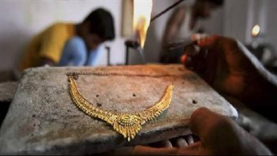 لجنة برلمانية تناقش طلب إنشاء مصفاة الذهب بمرسى علم 