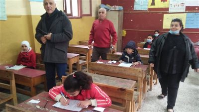 من داخل اللجان.. 9 صور ترصد أول أيام امتحانات الصف الرابع الابتدائي 