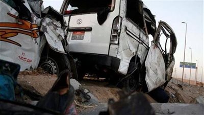 بالأسماء.. إصابة 9 أشخاص في حادث تصادم بسوهاج 