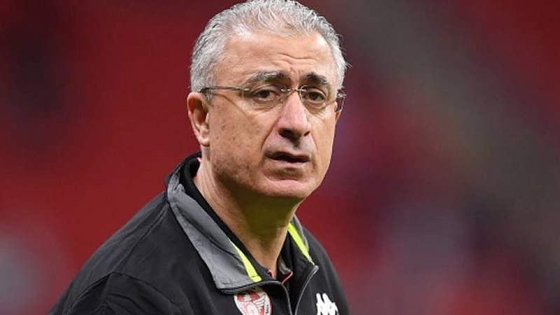 منذر الكبير، المدير