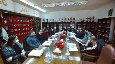 تعرف على قرارات مجلس إدارة الأهلي في اجتماعه اليوم 