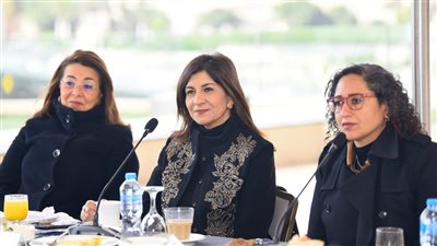 وزيرة الهجرة تلتقي وفدًا من رواد الأعمال الأفارقة ونظرائهم المصريين