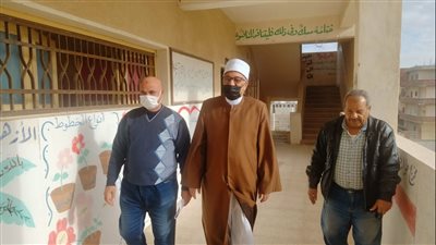 قيادات الأزهر بشمال سيناء يتابعون سير الامتحانات وتطبيق الإجراءات الاحترازية | صور