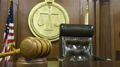 بعد 27 عاما في السجن.. براءة سيدة أمريكية من تهمة قتل 