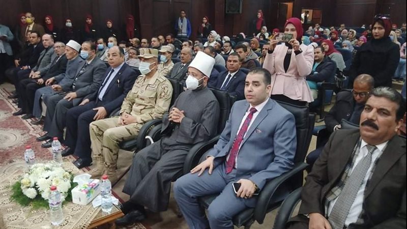 اسامة الازهري في