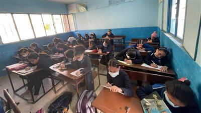 القطار يسير كم كيلو في الساعة؟.. سؤال للصف الرابع الابتدائي بمطروح