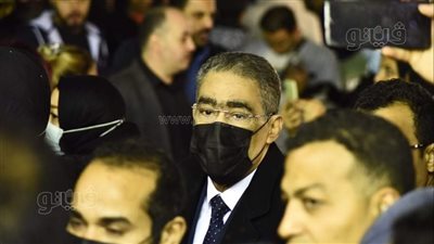 ضياء رشوان ومحمد الغيطي والمسلماني في عزاء وائل الإبراشي | صور