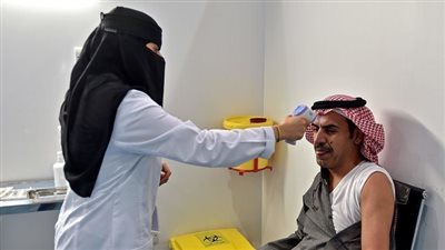 الكويت تدرس إيقاف العمليات الجراحية غير الطارئة بعد الزيادة في إصابات كورونا