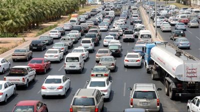 كوبري 6 أكتوبر ومحور صفط اللبن والطريق الدائري الأكثر زحامًا.. الحالة المرورية اليوم